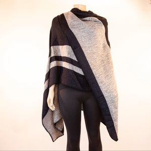 🛍 Scarves&Ponchos